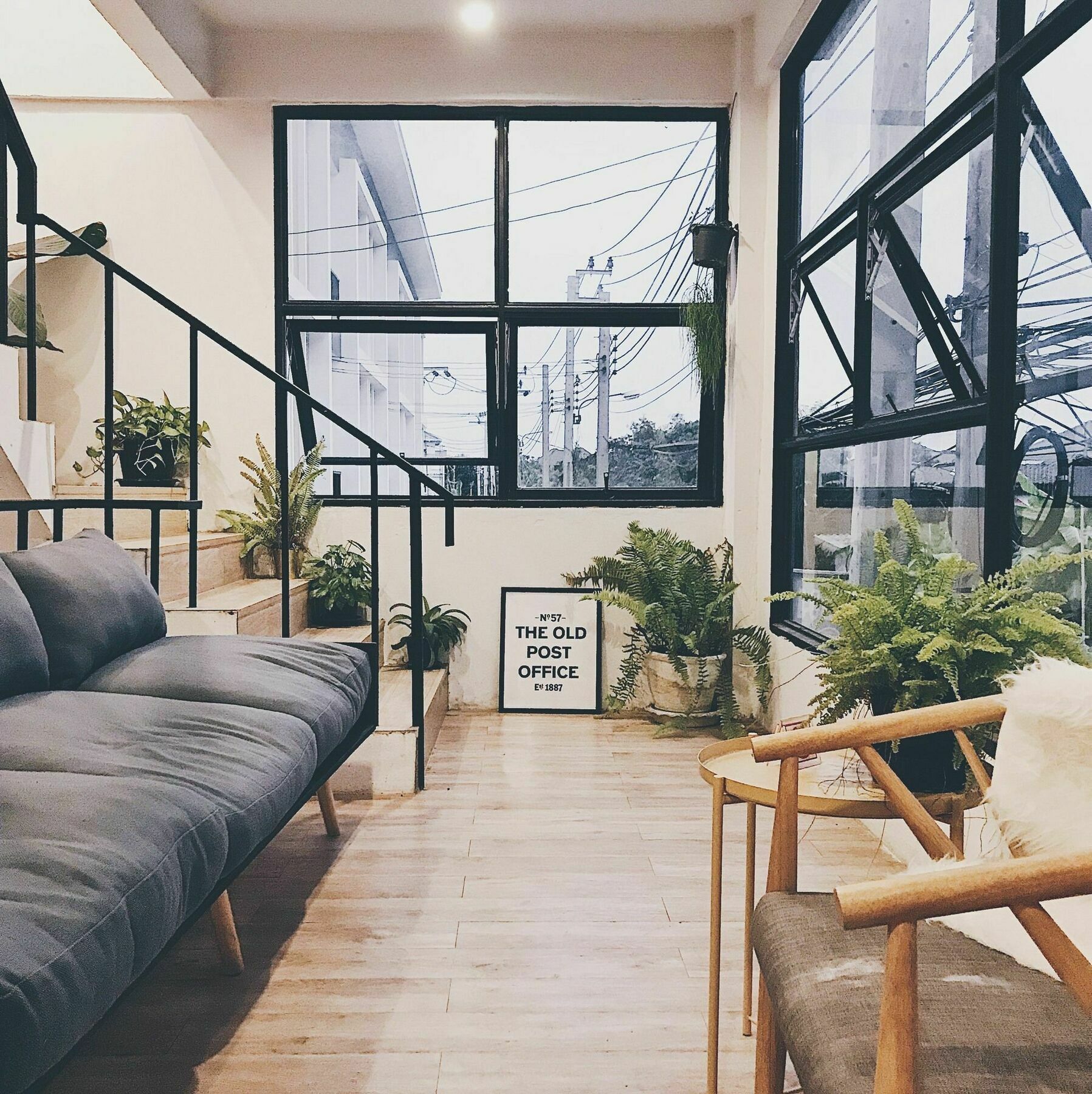 Beige Poshtels + Netflix Hostel Bangkok Exterior photo